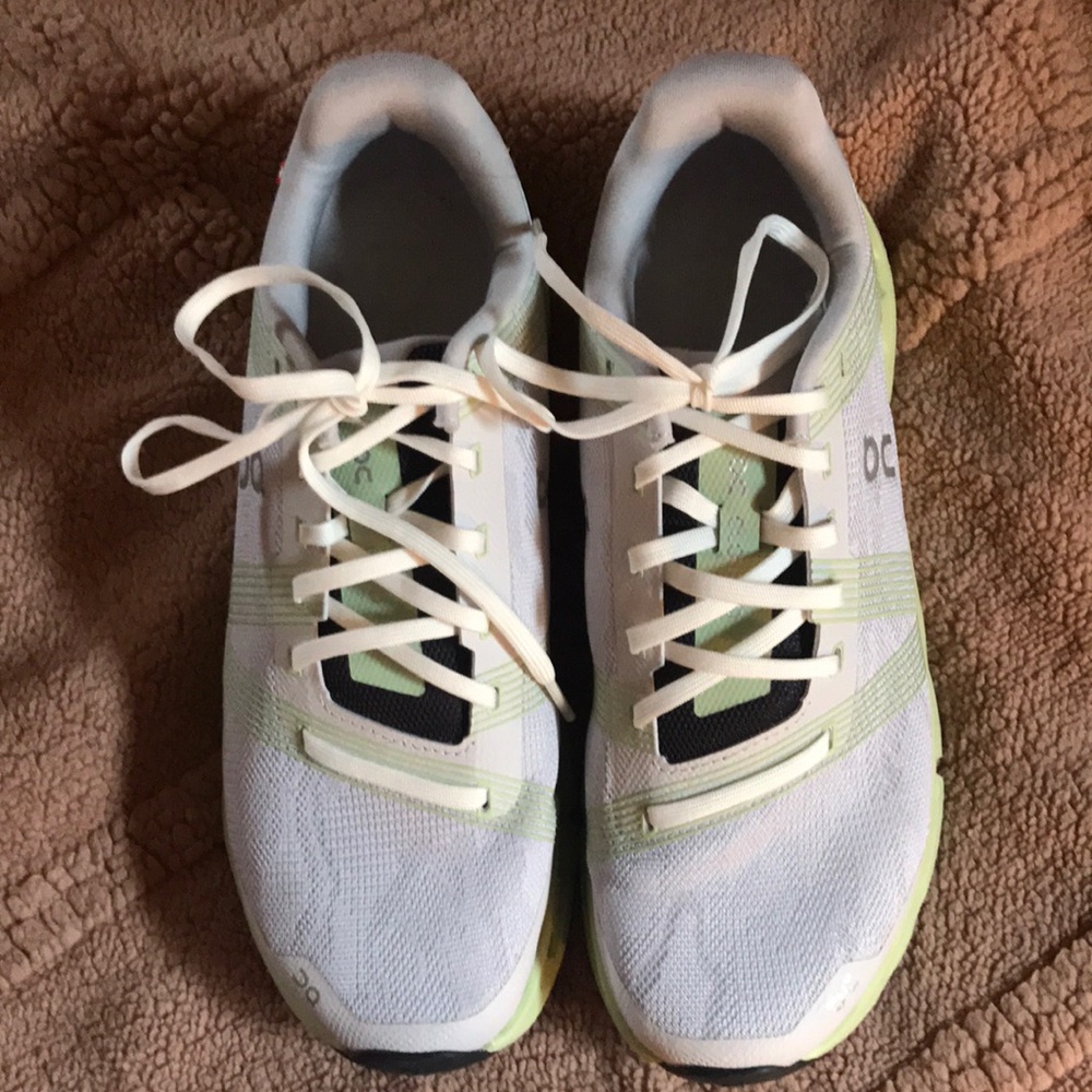 On Cloud cloudgo sneakers
